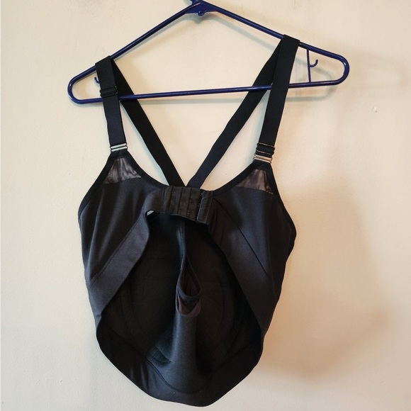 Avia black sports bra size xxxL - Picture 2 of 3